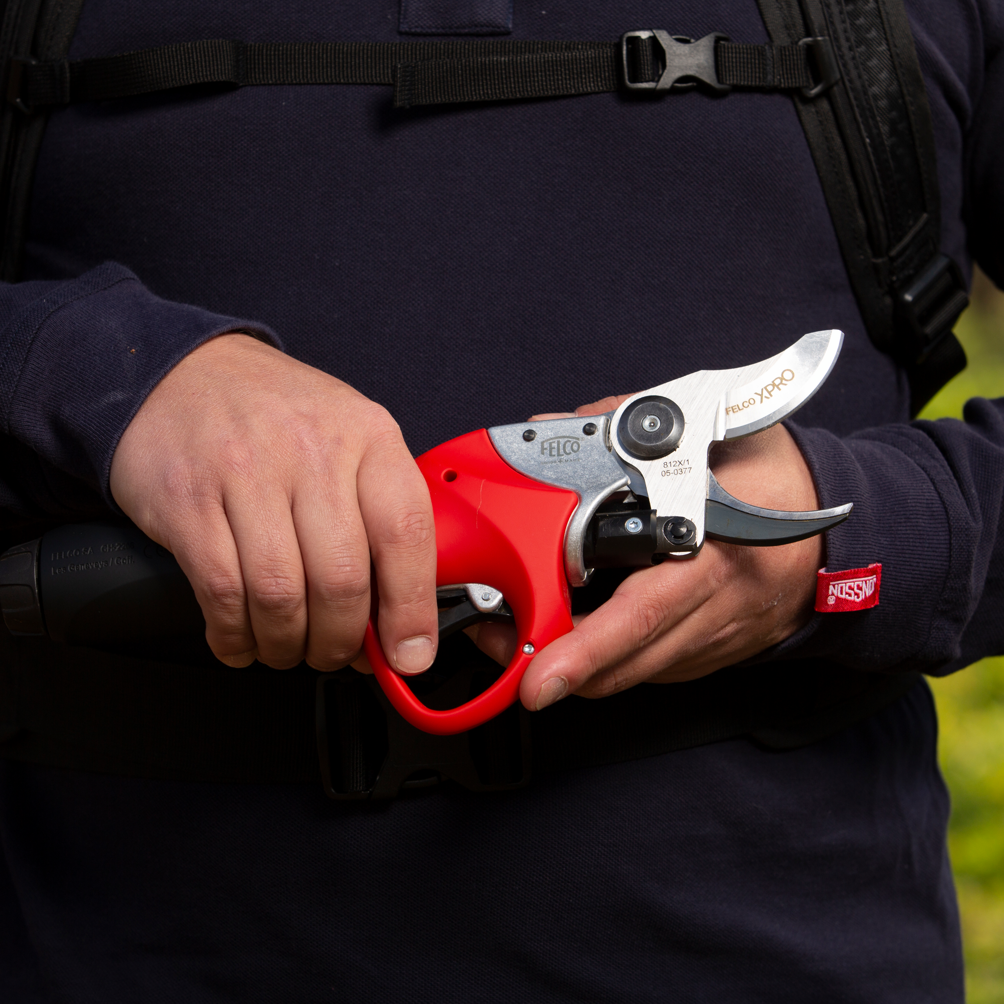 felco-812-s-cateur-lectrique-professionnel-puissance-et-polyvalence image 2