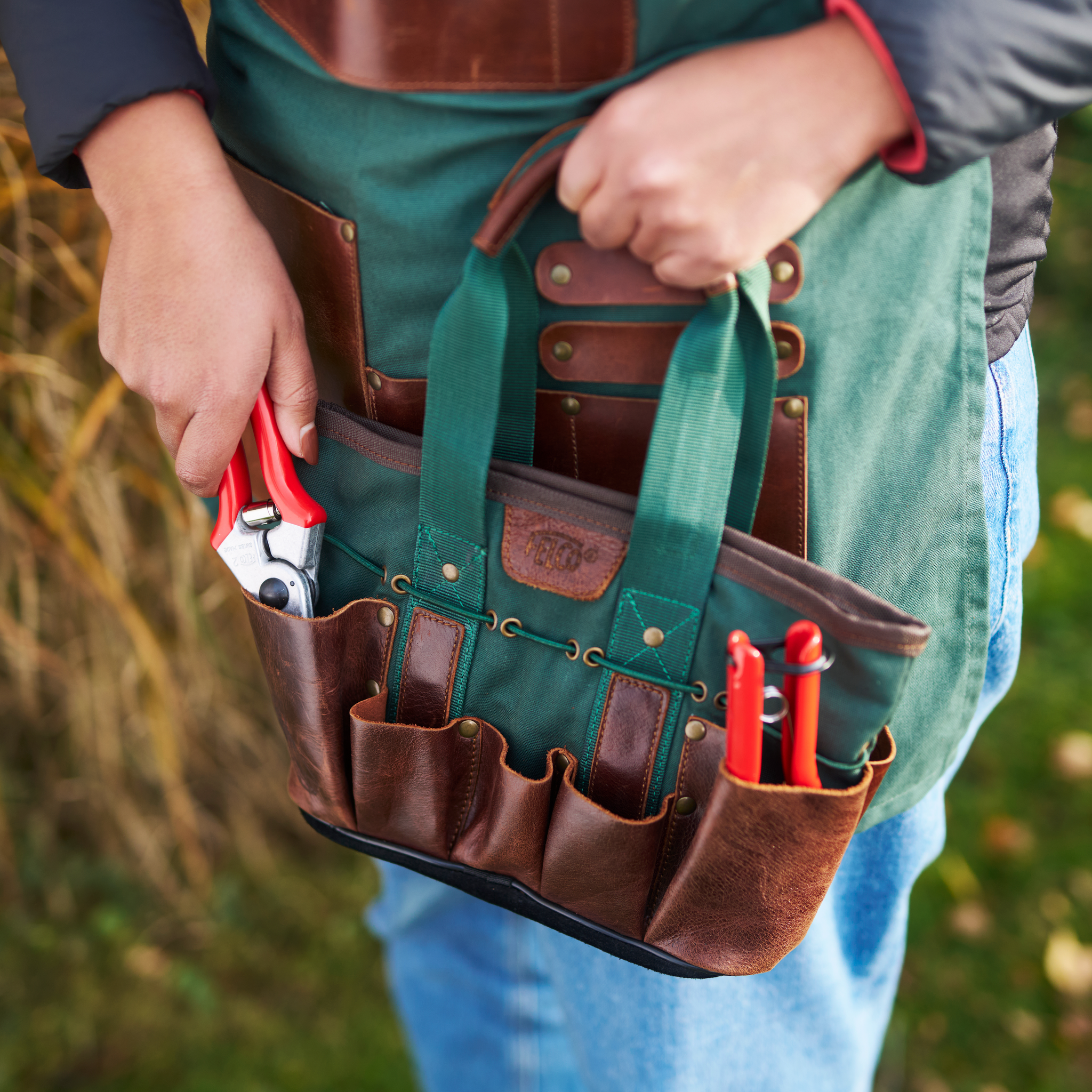 felco-482-sac-outils-de-jardin-toile-verte-et-cuir-sacoche-jardinage image 3