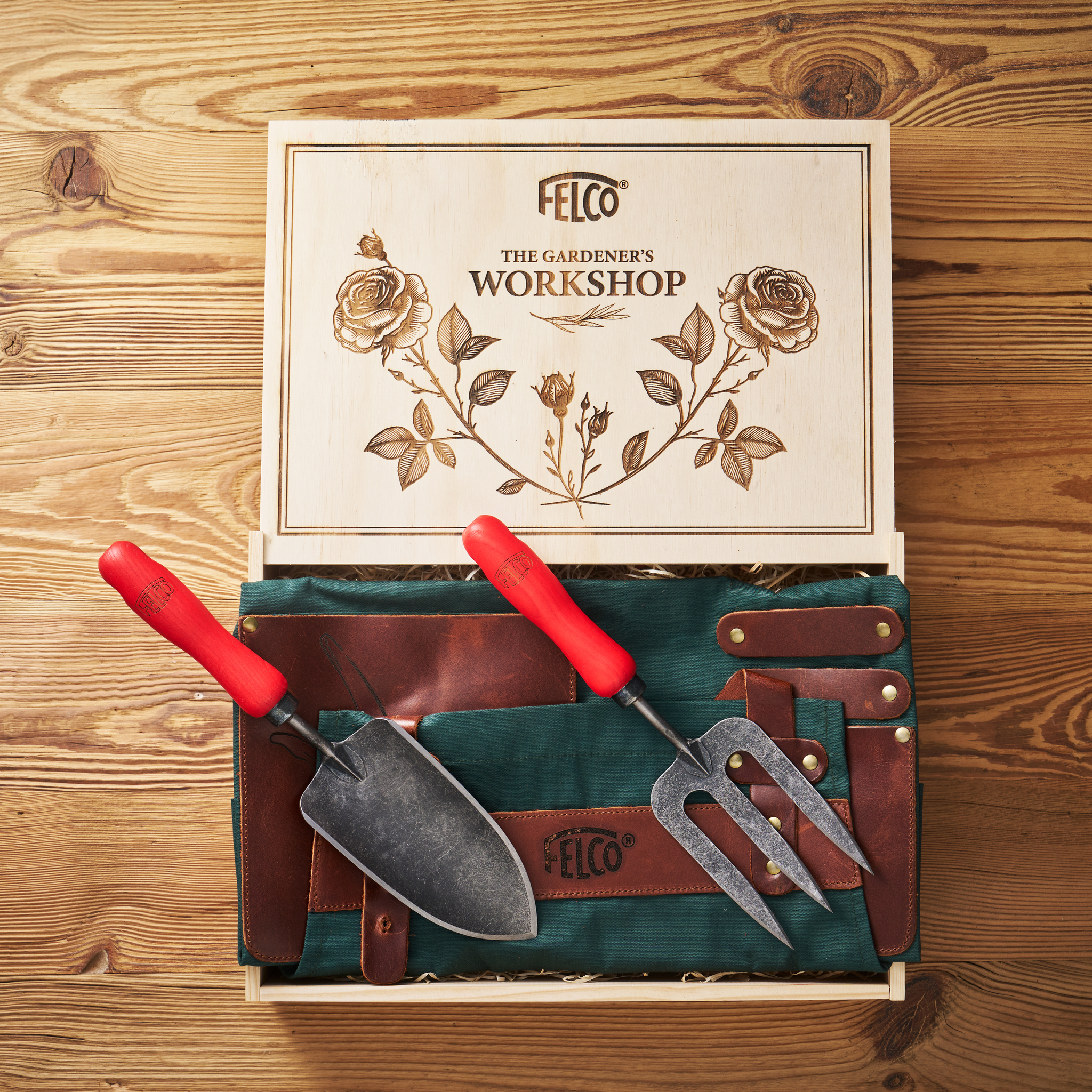 felco-935-a-l-atelier-du-jardinier-kit-potager-truelle-401-fourche-431-tablier-4 image 2