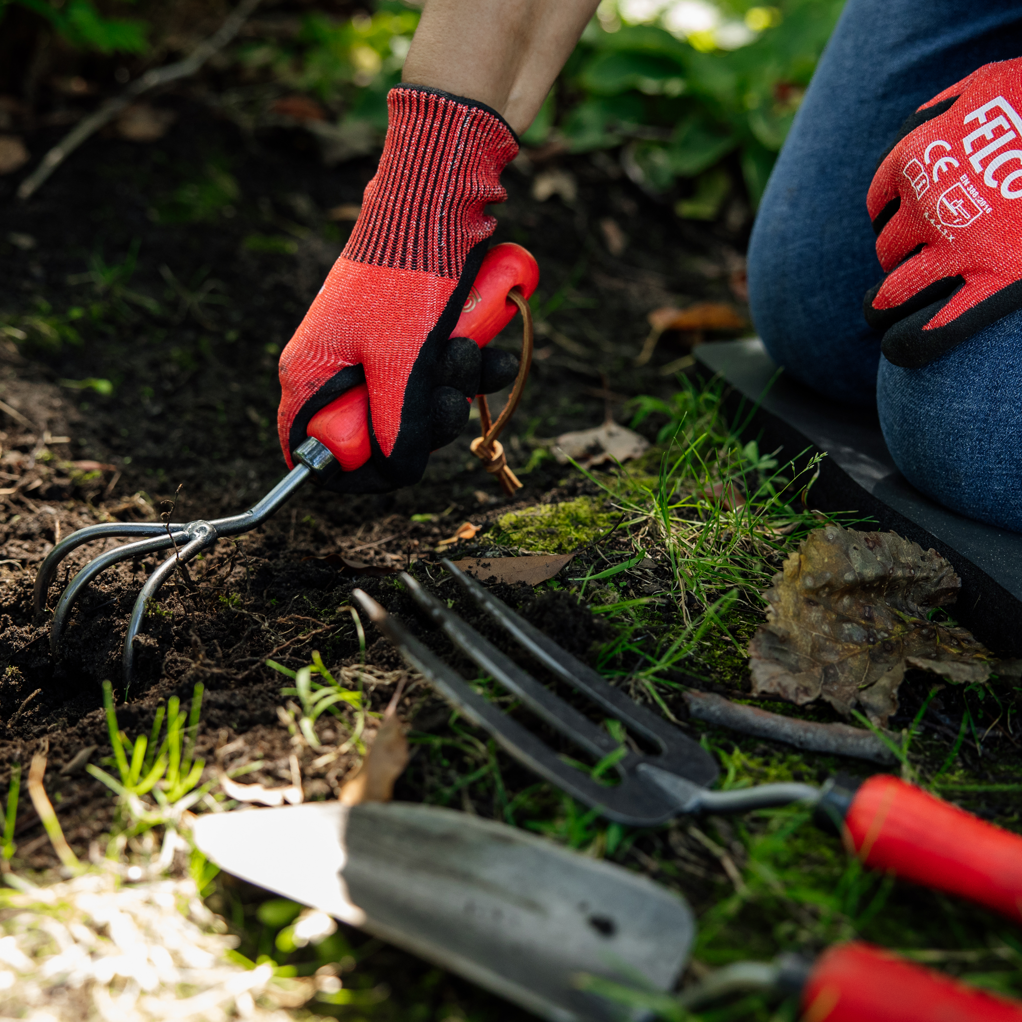 felco-411-cultivateur-de-jardinage-pour-a-ration-et-d-sherbage image 2